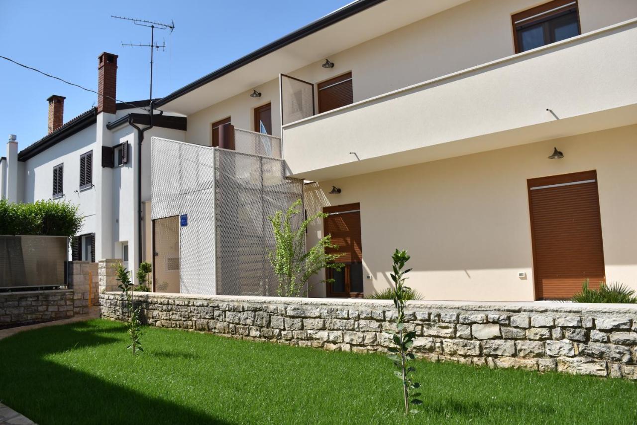 Apartmani Diana Novigrad  Екстер'єр фото