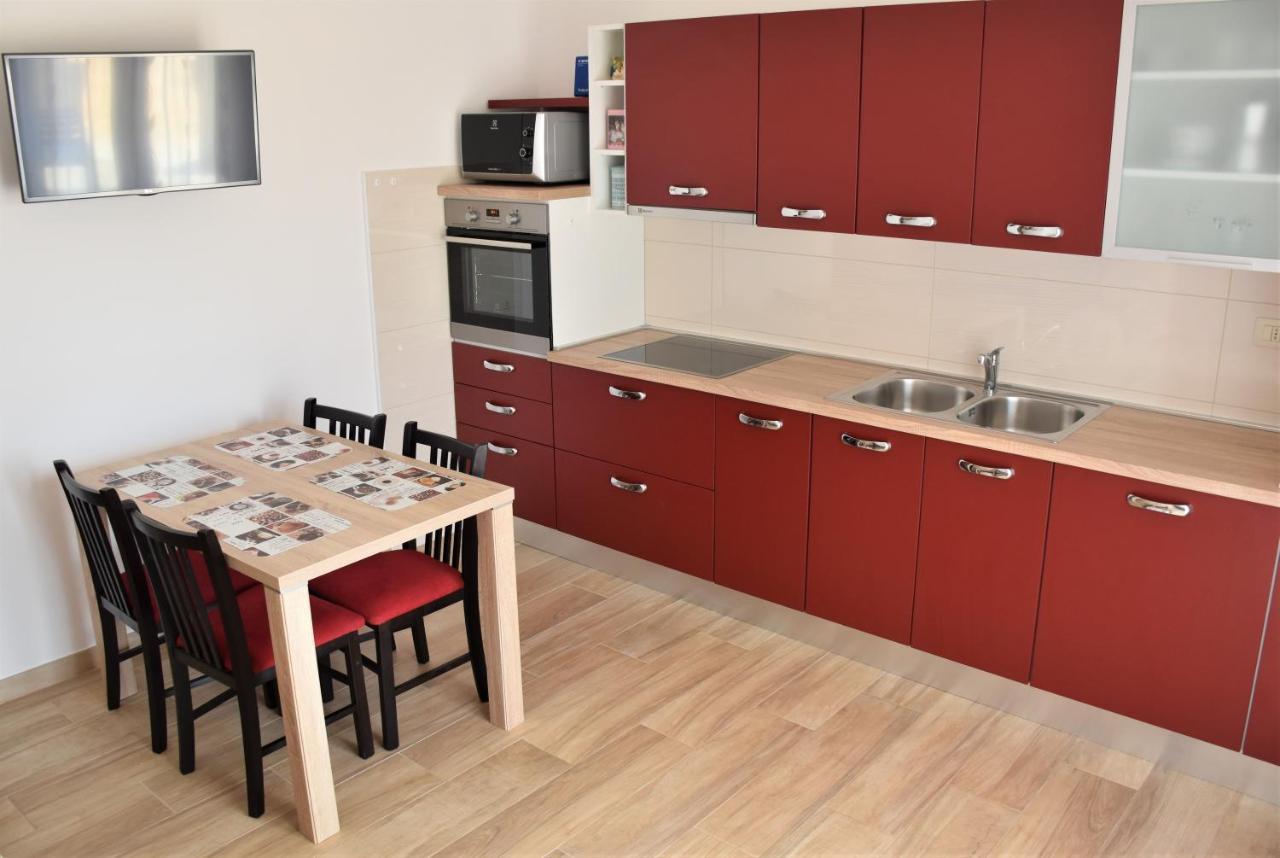 Apartmani Diana Novigrad  Екстер'єр фото