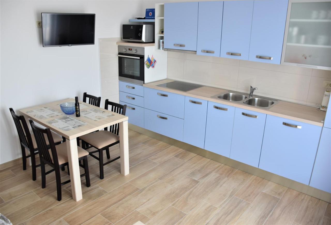 Apartmani Diana Novigrad  Екстер'єр фото