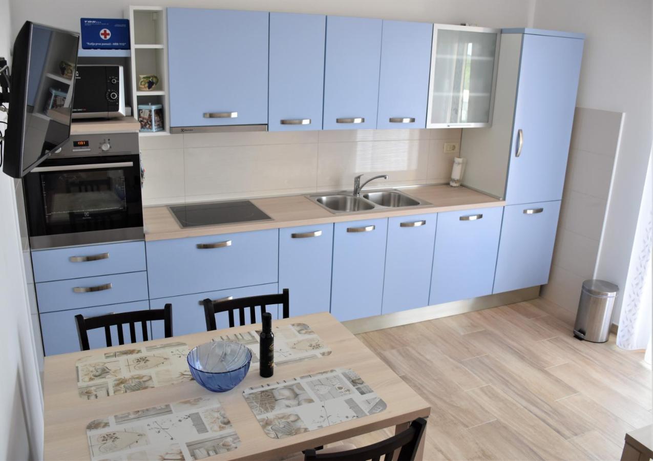 Apartmani Diana Novigrad  Екстер'єр фото